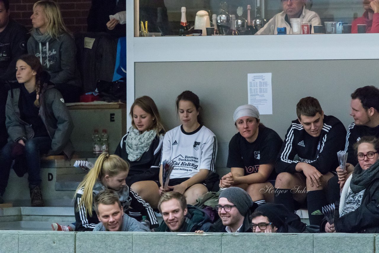 Bild 700 - Volksbank-Cup Horst
